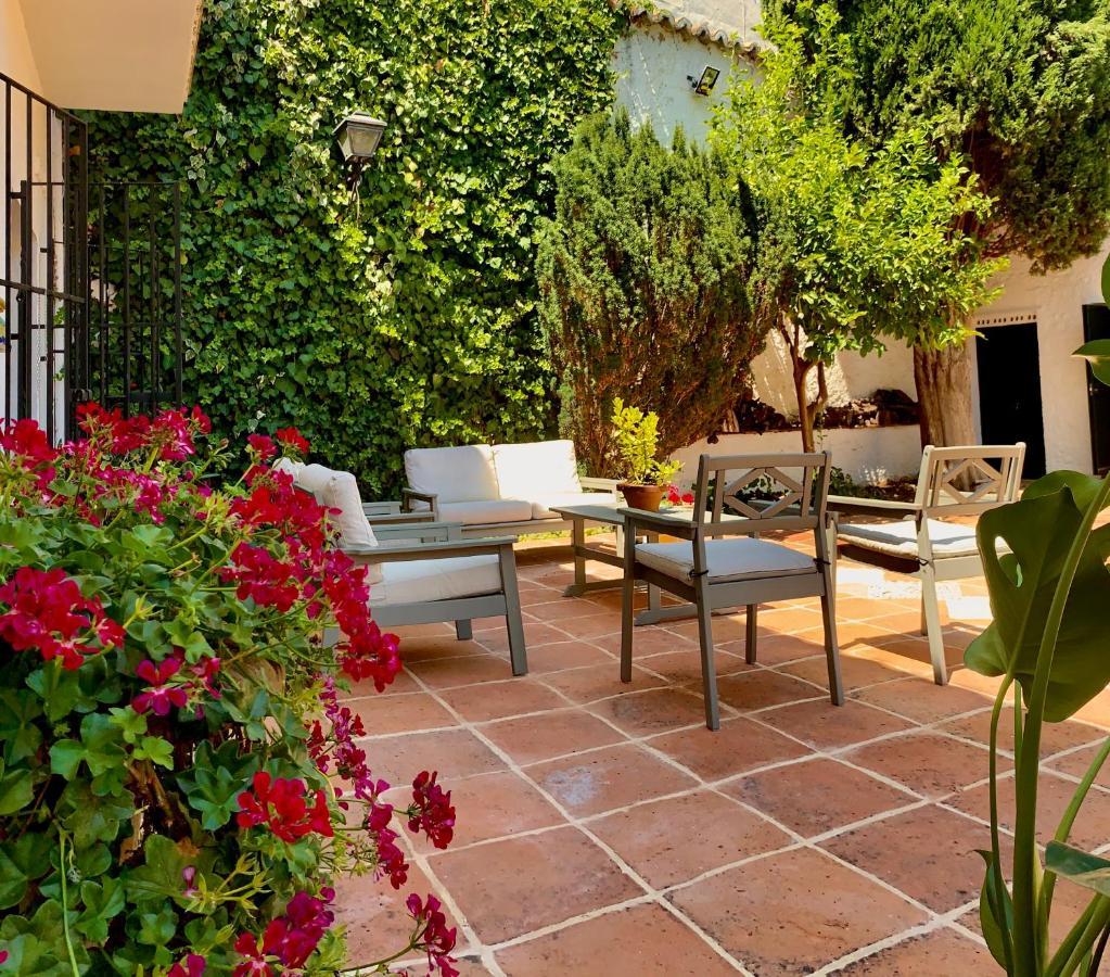 Un Autentico Oasis Rodeado De Historia Ronda Exterior photo